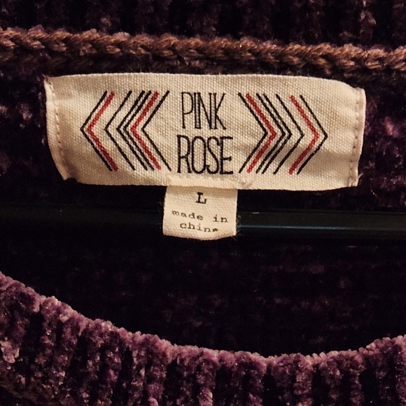 Juniors Pink Rose Knit Sweater- Purple- Large - Picture 3 of 3